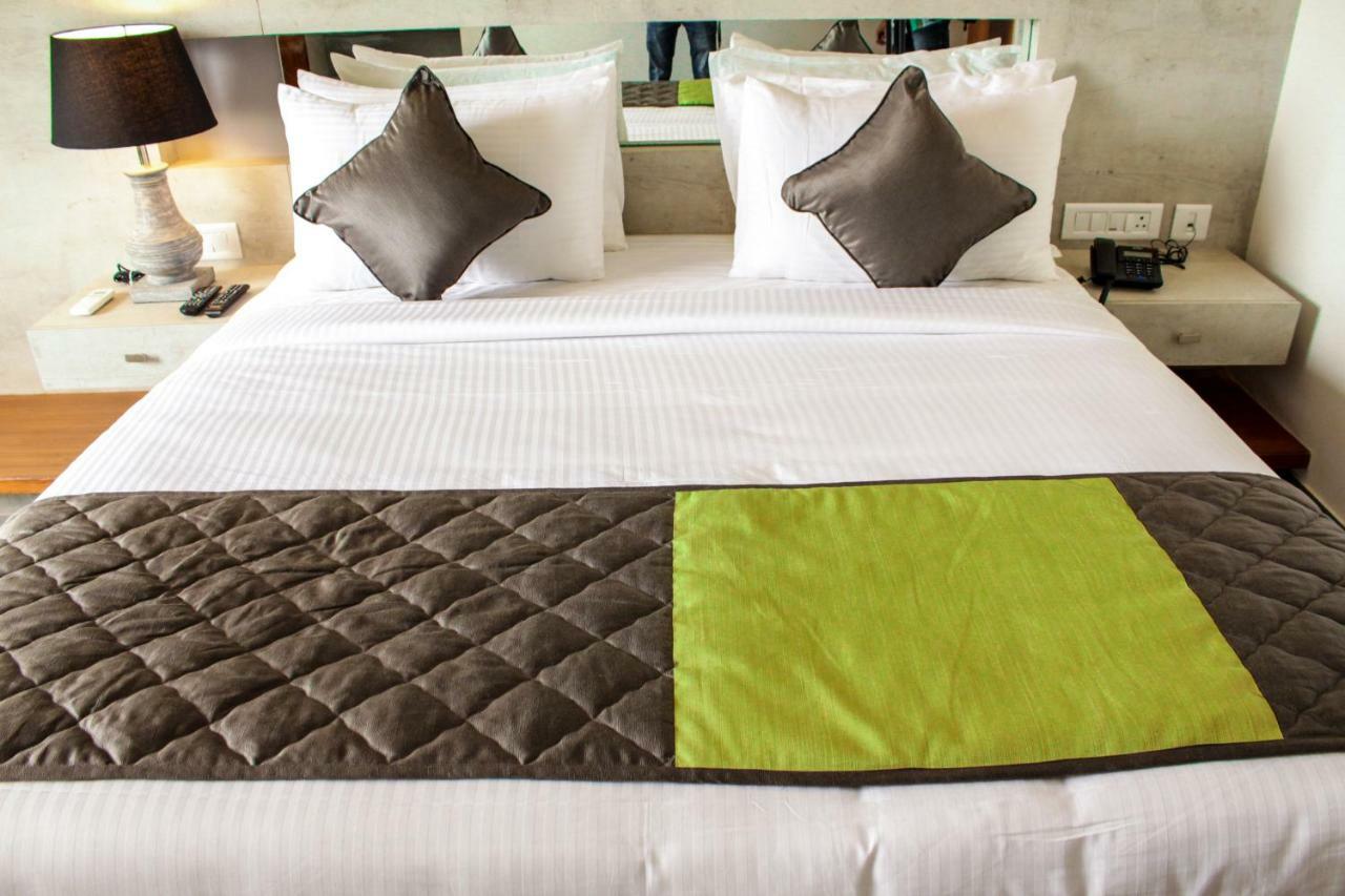 ศิวาส เกตเวย์ Hotel Devanahalli ภายนอก รูปภาพ