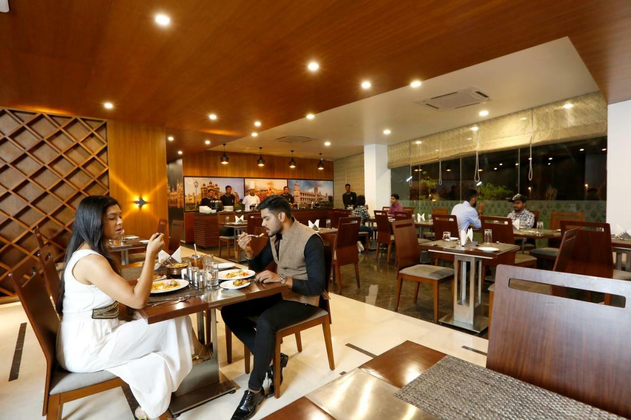 ศิวาส เกตเวย์ Hotel Devanahalli ภายนอก รูปภาพ